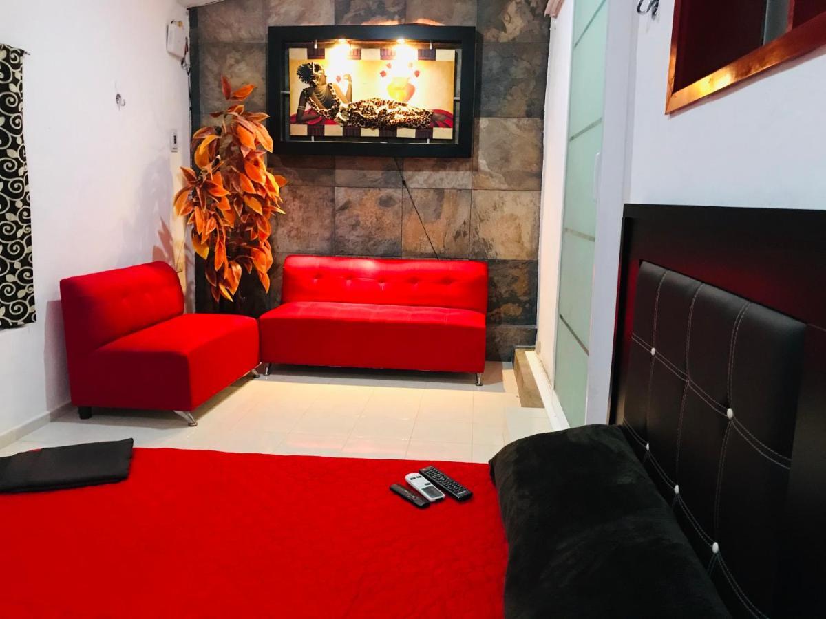 Appartamento Casa Lili 2: Luxurious/Amplio/Hot Water/Economic/Wifi/Tv Valladolid  Esterno foto
