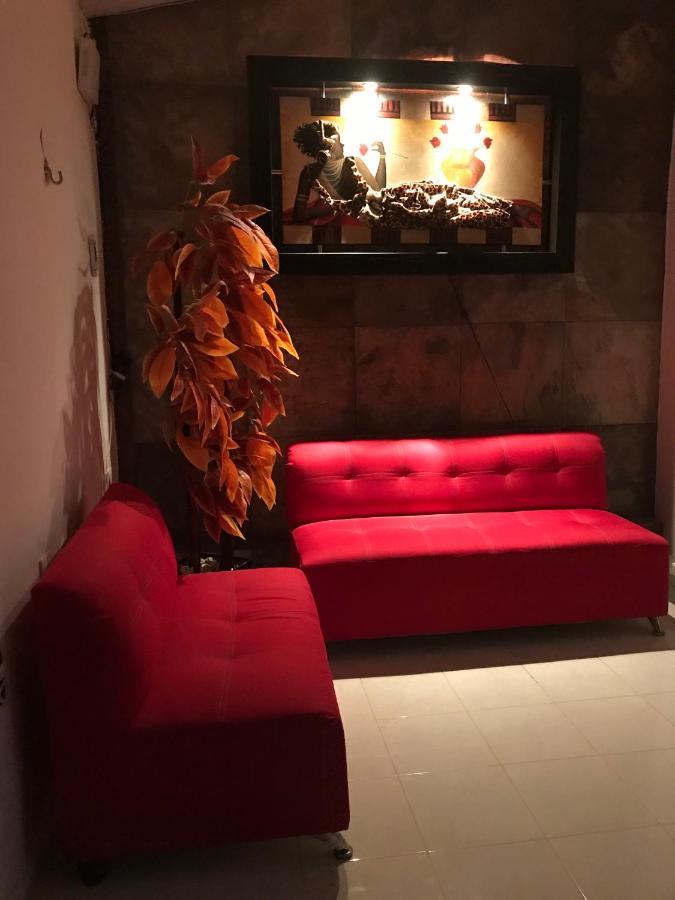 Appartamento Casa Lili 2: Luxurious/Amplio/Hot Water/Economic/Wifi/Tv Valladolid  Esterno foto